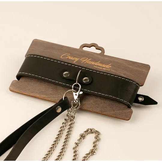 Двухслойный ошейник из натуральной кожи с белой строчкой