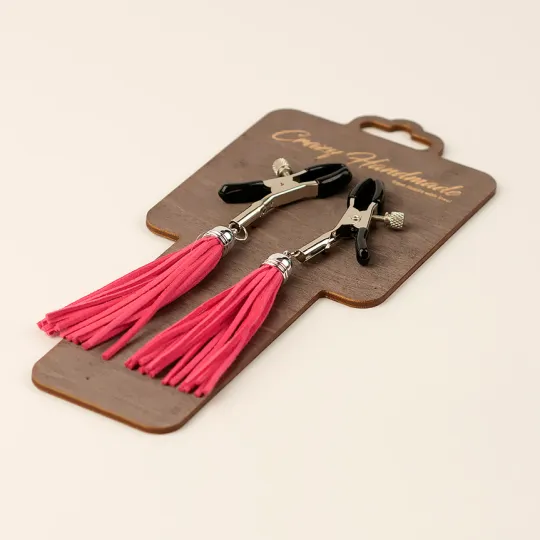 Зажимы на соски «прищепки» с кисточками из замши (Фуксия)