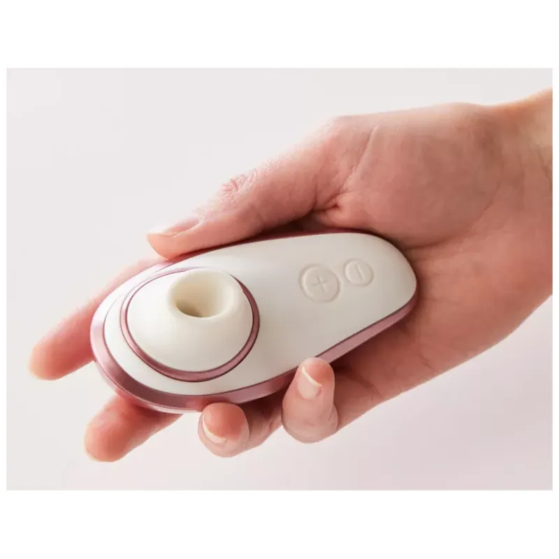 Бесконтактный клиторальный стимулятор Womanizer Liberty розовый