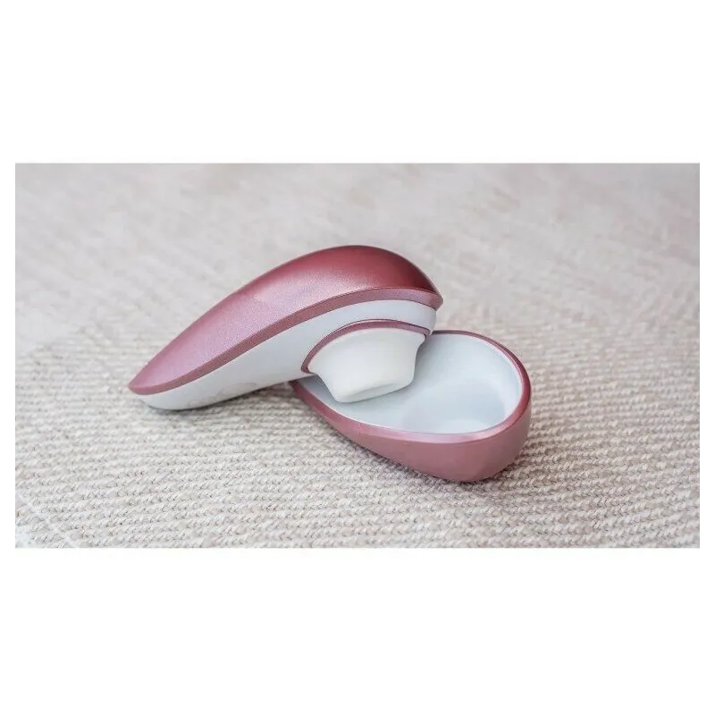 Бесконтактный клиторальный стимулятор Womanizer Liberty розовый