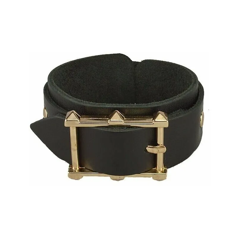 Браслет с пряжкой